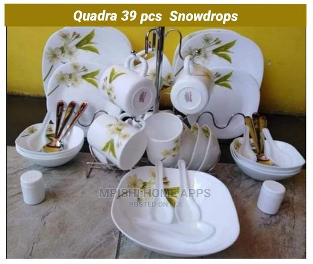 39pcs Quadra Square Dinner Set Snowdrops