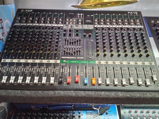 Plain Mixer C-Top Fx16channel - main view