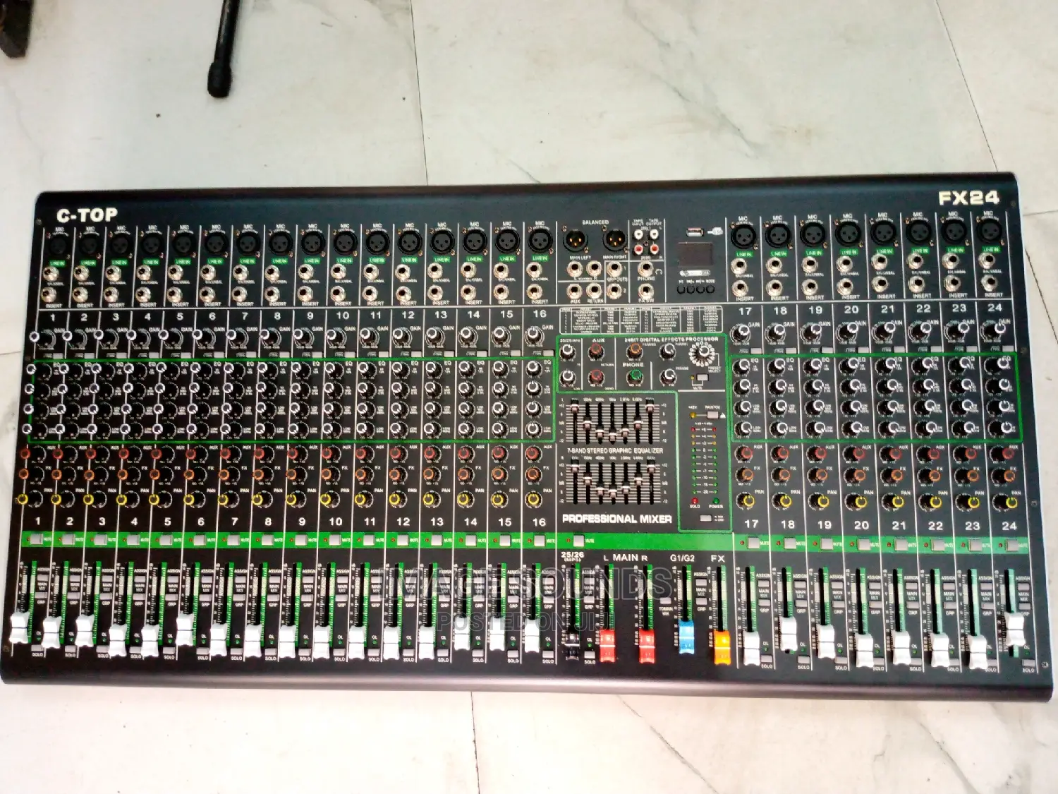 Plain Mixer C-Top Fx24channel