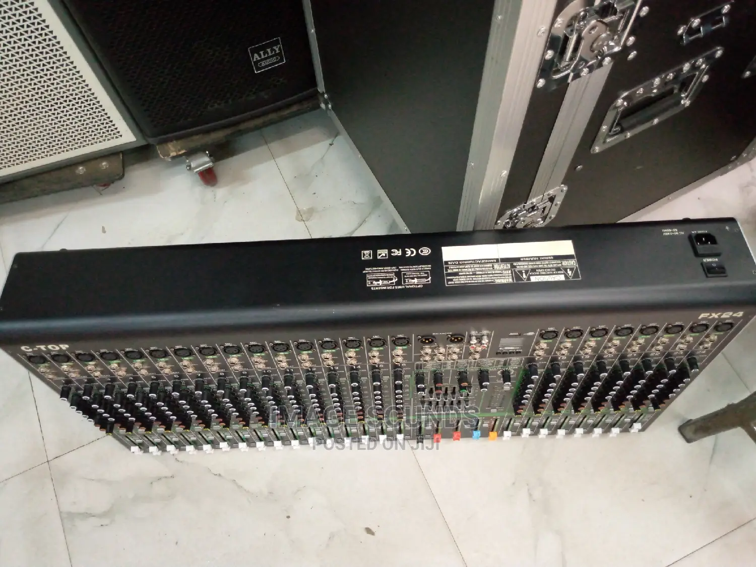 Plain Mixer C-Top Fx24channel