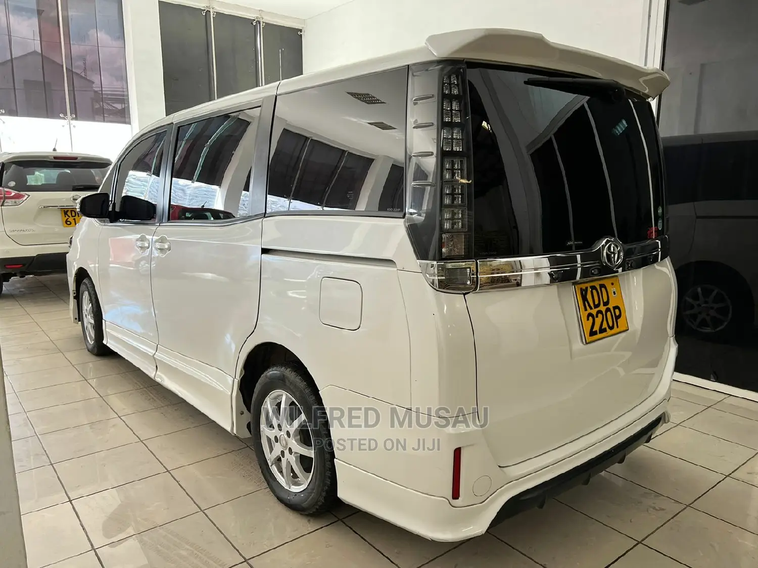 Toyota Voxy 2015 White