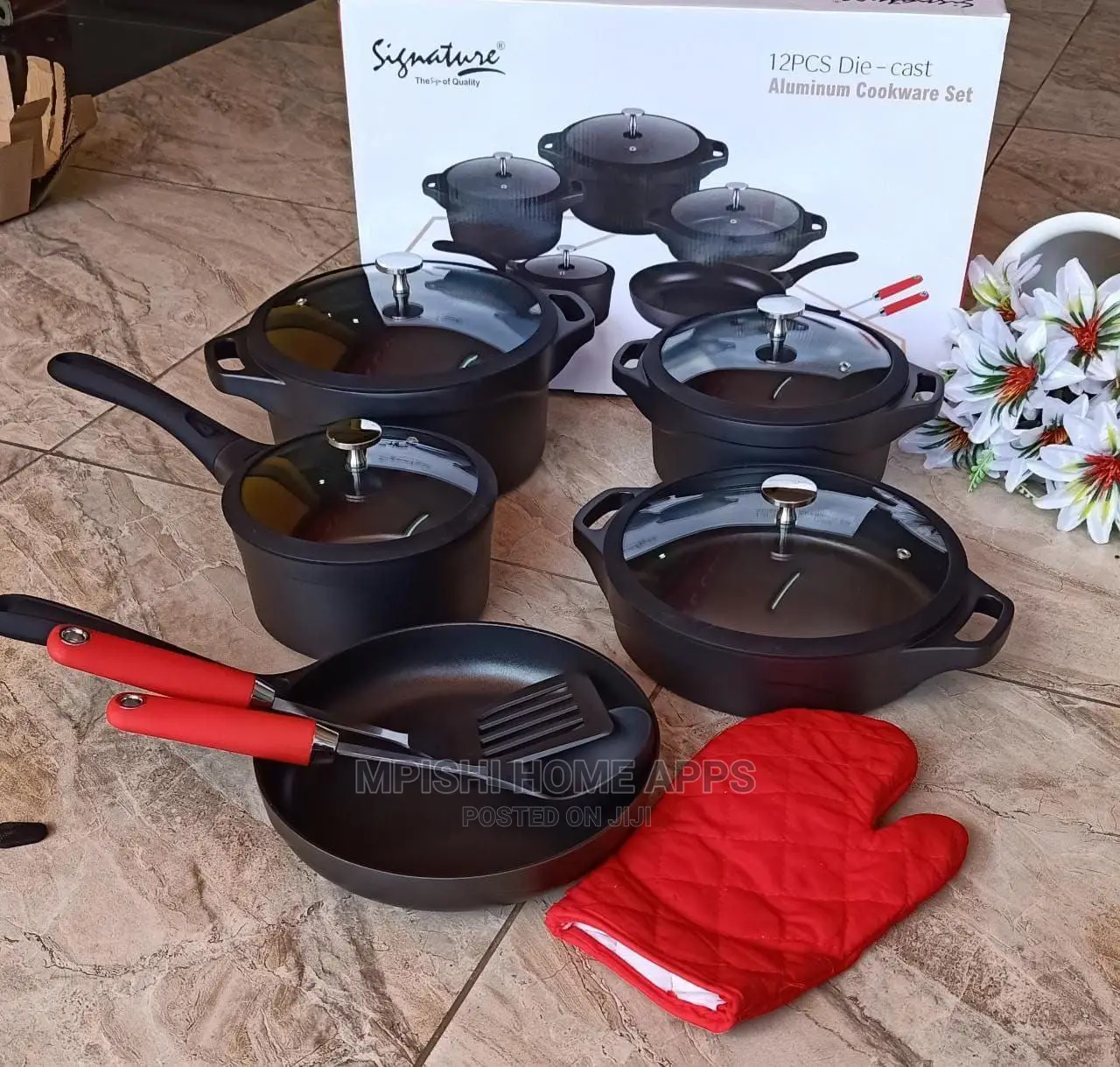 12 Pcs Die Cast Cookware Set