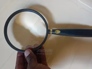 2/13 Magnifier Lens