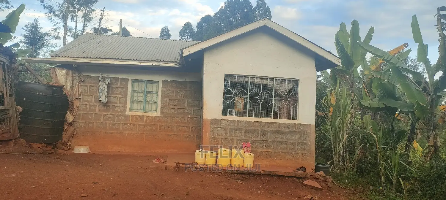 1/4 Plot Karatina/Kiawarigi 2bdrm House