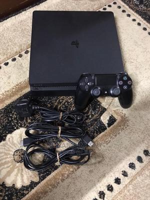 Slim Ps4 Ex Uk, 500GB - thumbnail 2