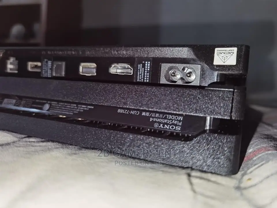 Play Station 4 Pro, Used Like New
