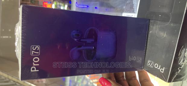 Pro 7s Wireless Headsets. - thumbnail 3