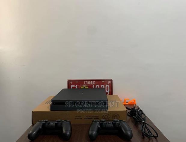 Slim Play Station 4, 2 Pads, Used - thumbnail 2