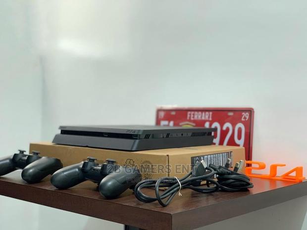 Slim Play Station 4, 2 Pads, Used - thumbnail 4