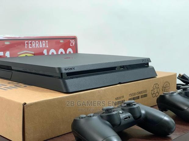 Slim Play Station 4, 2 Pads, Used - thumbnail 3