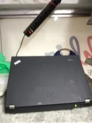Laptop Lenovo ThinkPad X230 4GB Intel Core I5 HDD 320GB