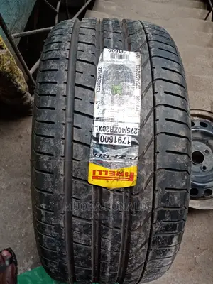 275/40r20 Pirelli Tyre