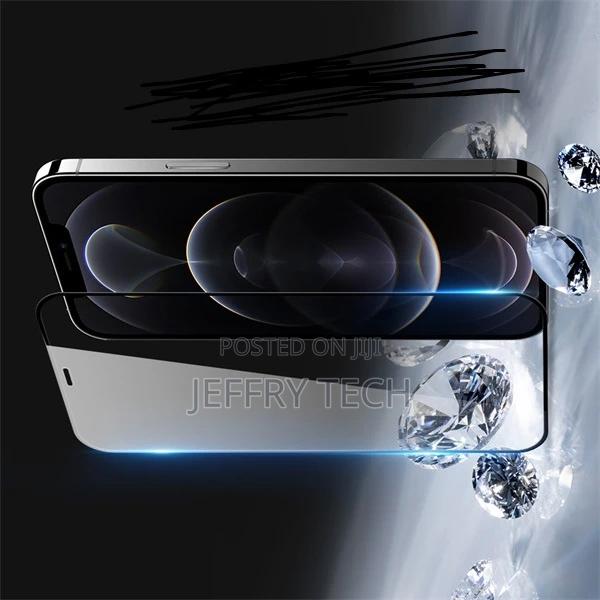 Tempered Glass Screen Protector for iPhone 12 Pro - thumbnail 3