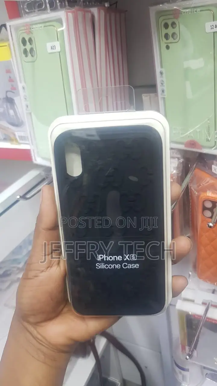 iPhone X / XS Silicone Case Forest Green