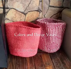 Baskets Kiondos Vases