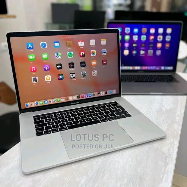 Laptop Apple MacBook Pro 2015 16GB Intel Core I7 SSD 512GB - main view