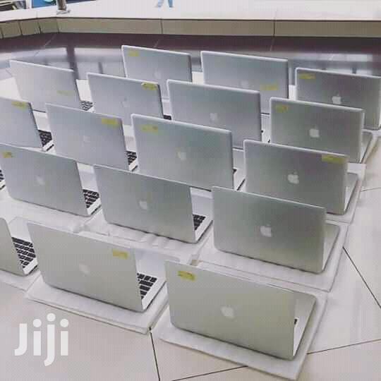 Laptop Apple MacBook Pro 4GB Intel Core i5 HDD 500GB - main view