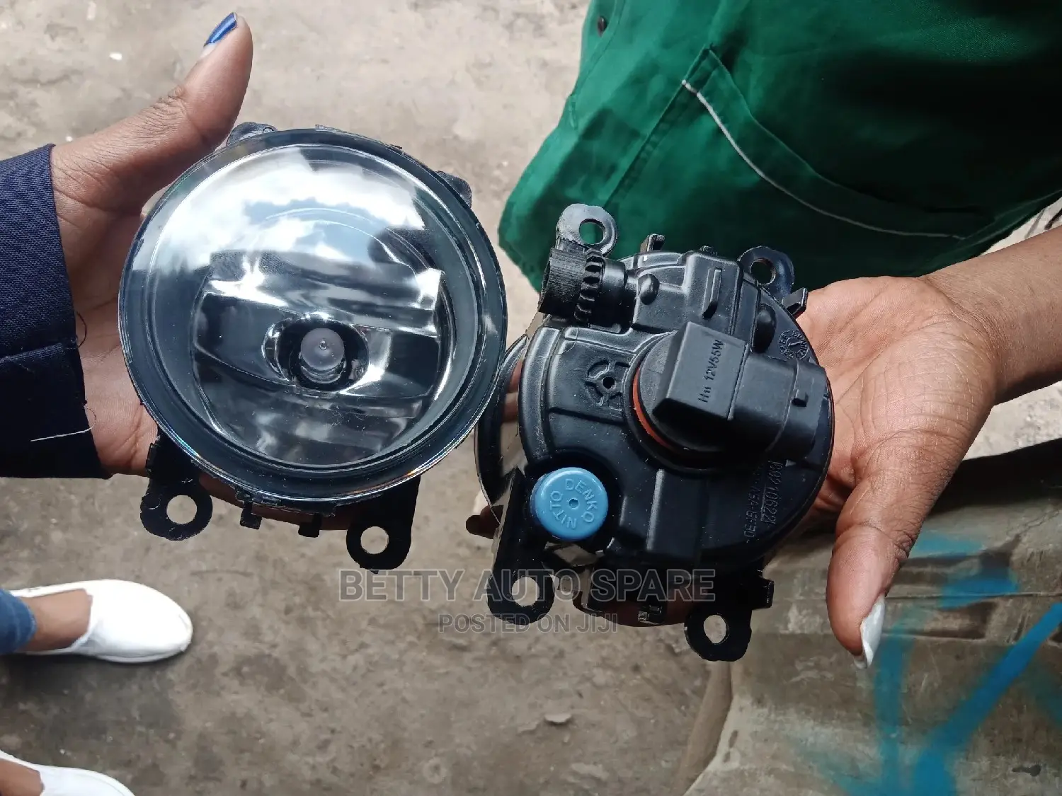 Nissan Fog Lights