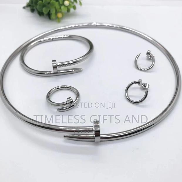 Cartier Jewelry Necklace Earrings Bracelet Ring Gift Set