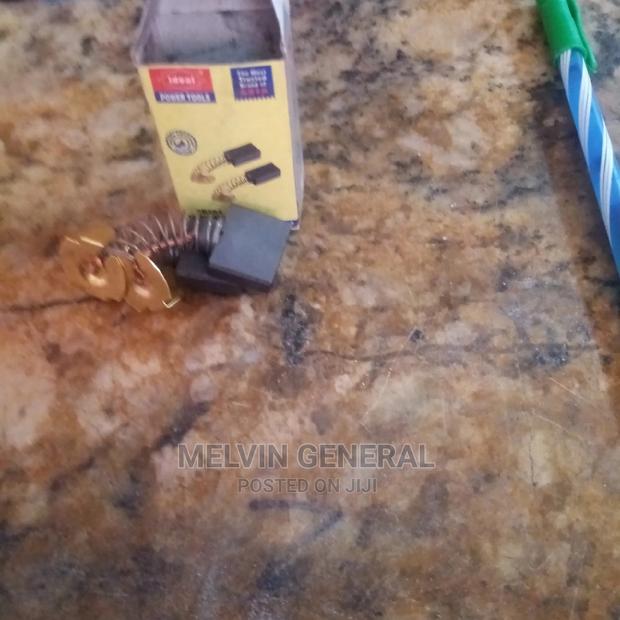 Carbon Brush - main view