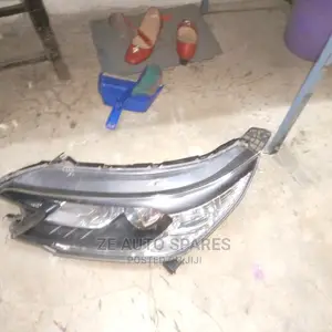 Honda Crv Rm1 Headlight