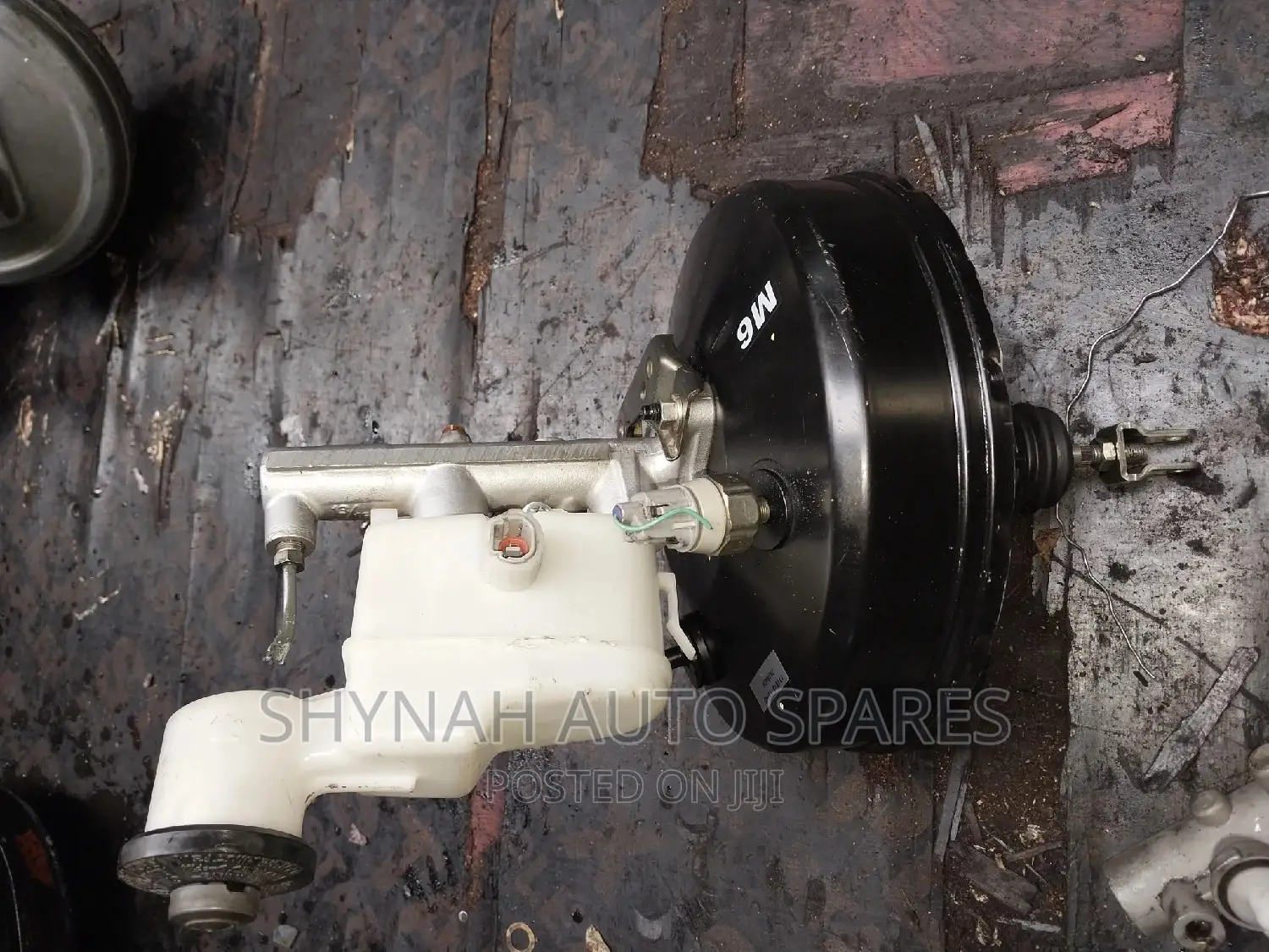 Brake Master Cylinder and Booster Toyota Vigo Japan