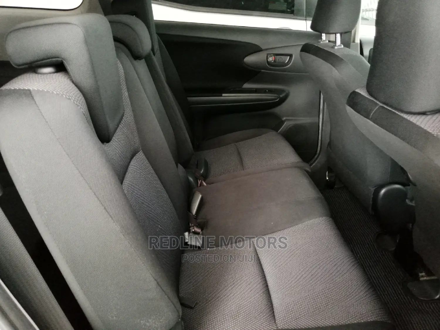 Toyota Wish 2016 Silver