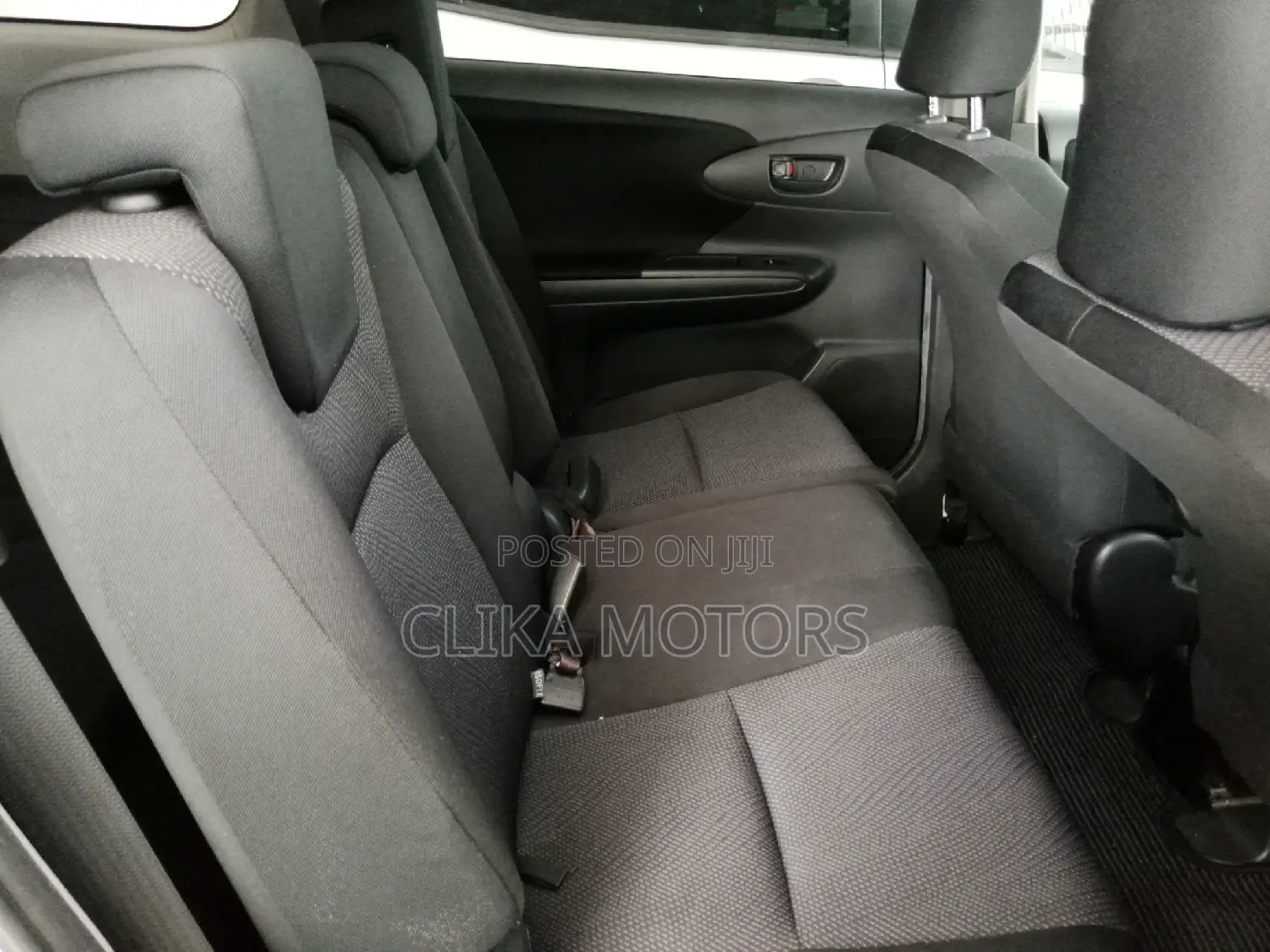 Toyota Wish 2016 Silver