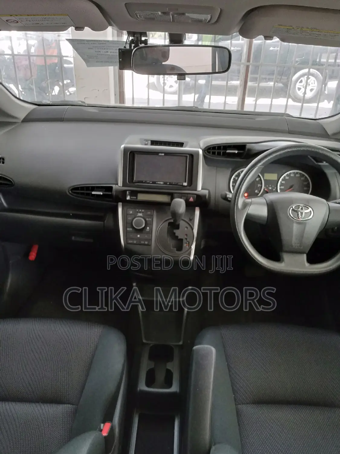 Toyota Wish 2016 Silver