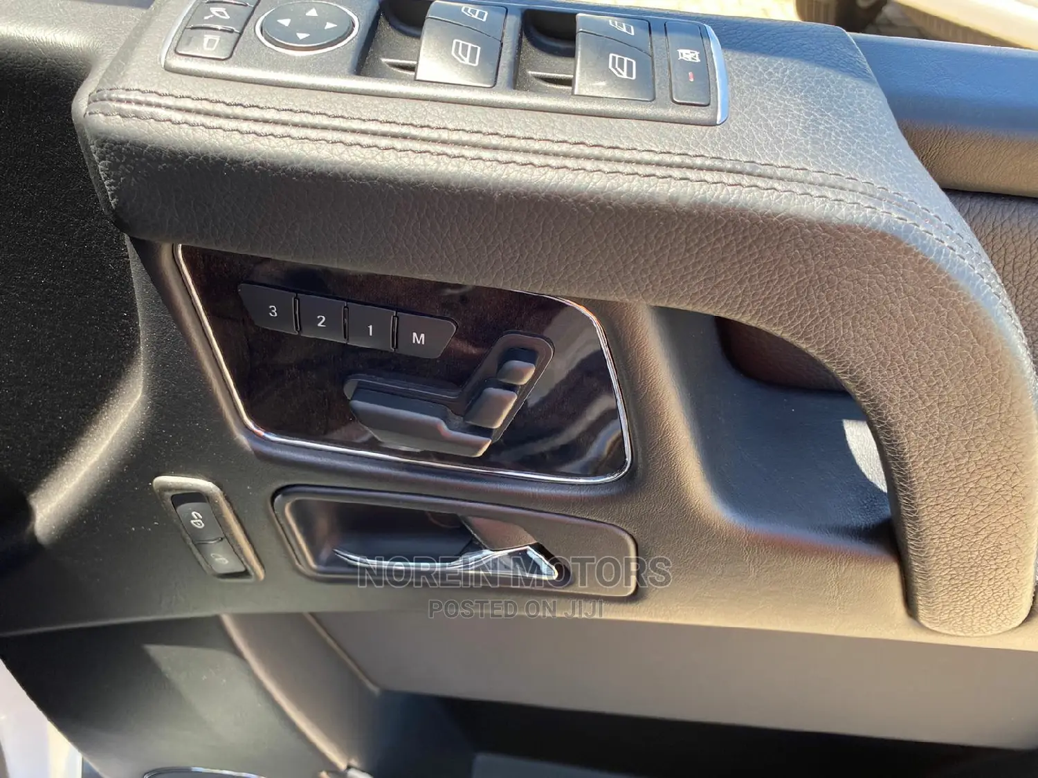 Mercedes-Benz G-Class 2015 White