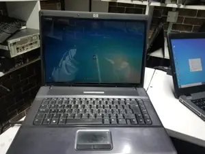 Laptop HP 14-Dq1088wm 4GB Intel Pentium 320GB