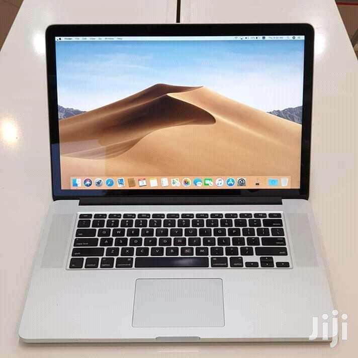 Laptop Apple MacBook Pro 4GB Intel Core i5 HDD 500GB