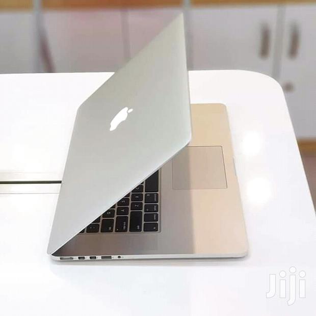 Laptop Apple MacBook Pro 4GB Intel Core i5 HDD 500GB - thumbnail 3