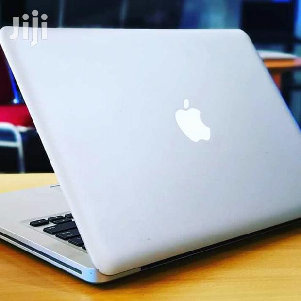 Laptop Apple MacBook Pro 4GB Intel Core i5 HDD 500GB - main view