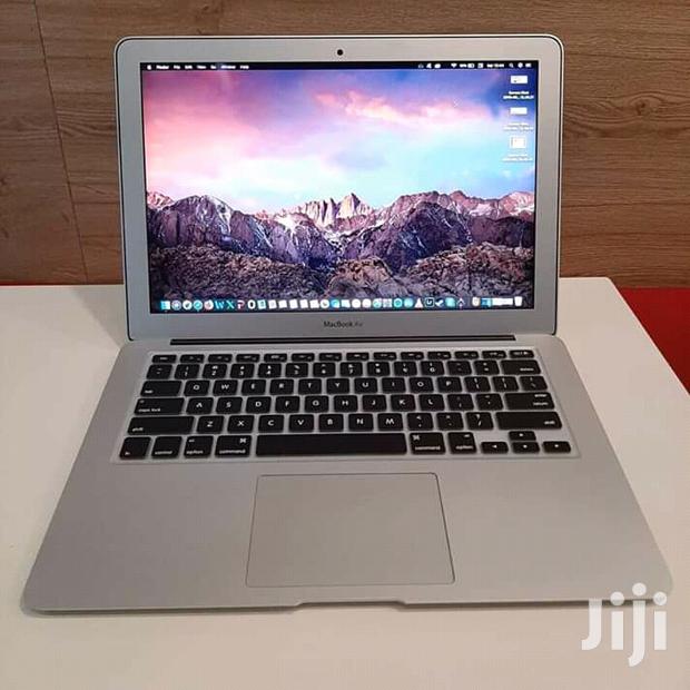 Laptop Apple MacBook Air 4GB Intel Core i5 SSD 256GB - thumbnail 3