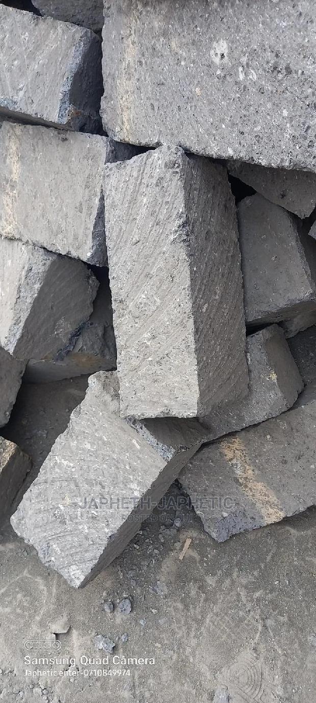 Machine Cut Stones Size,4*,6* 9* - main view