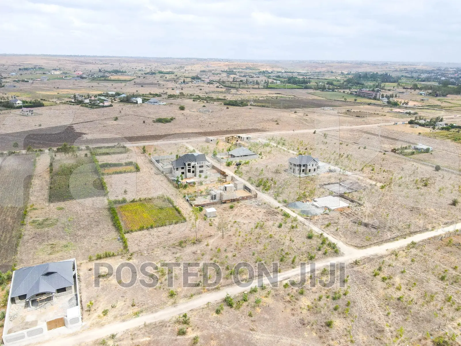 Prime Plots in Kamulu- 2km From Tarmac