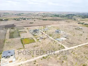 Prime Plots in Kamulu- 2km From Tarmac