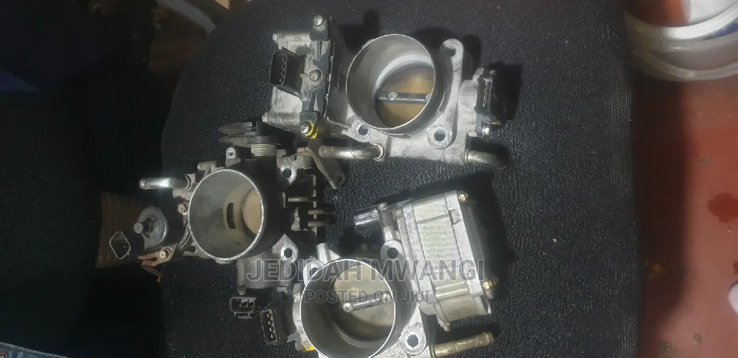 Engine Throtal