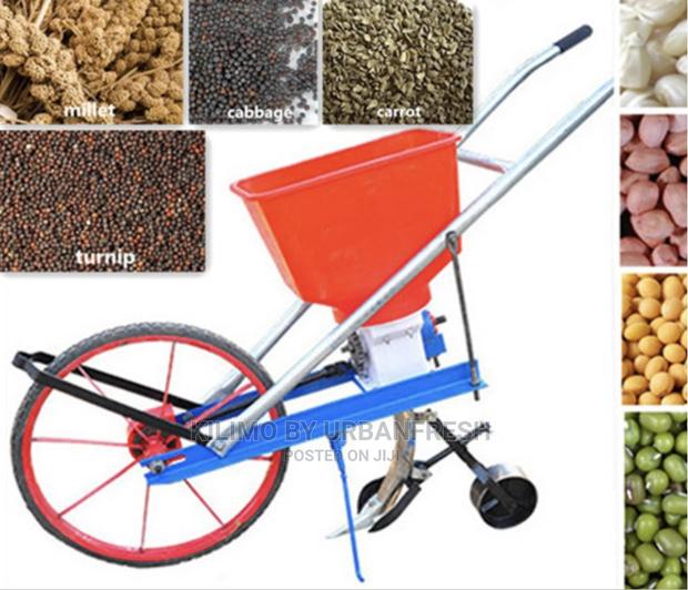 Push Seeding Planter. - main view