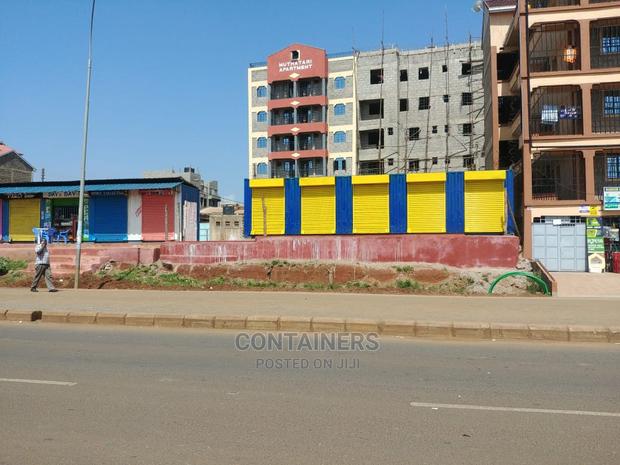 40ft Container Stalls Clean Job - main view