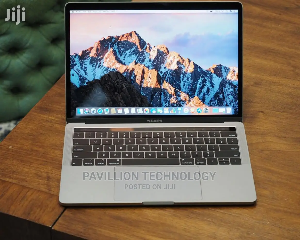 Laptop Apple MacBook Pro 8GB Intel Core I5 SSD 256GB