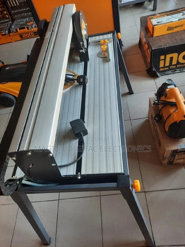 Electric Tile Cutter