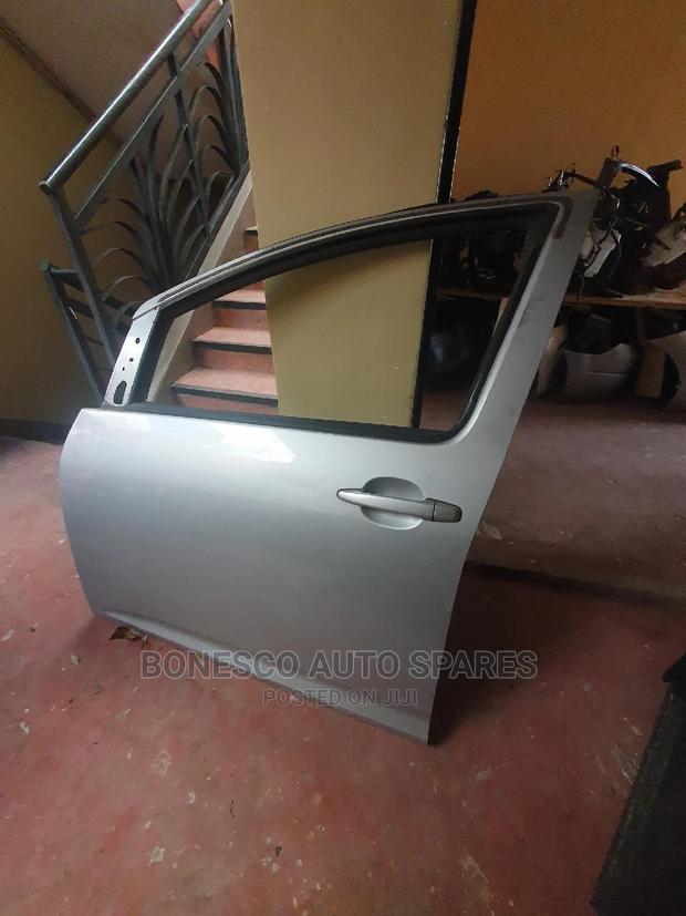 Toyota Wish 2002- 2004 Front Left Door Assembly - main view