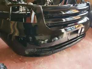 Toyota Noah 2008 Xenon Nosecut Assembly