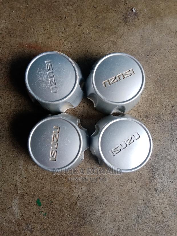 Isuzu D-Max Caps - thumbnail 3
