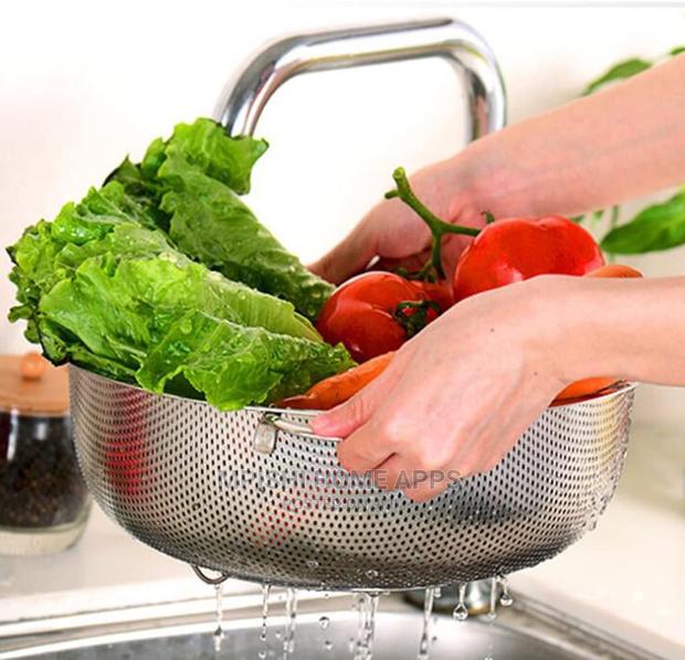 Stainless Steel Colander - thumbnail 2