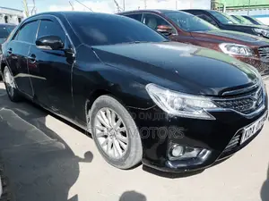 2016 Toyota Mark X 2.5 AWD in Matt Black