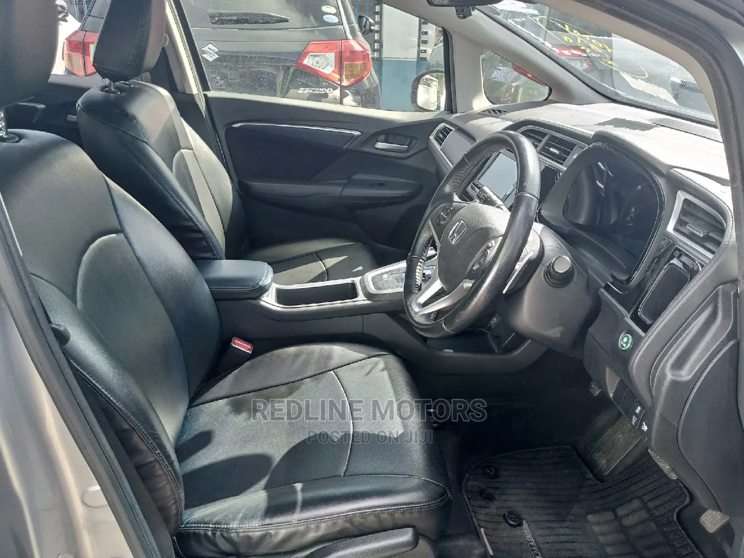 Honda Fit Shuttle 1.5 Hybrid 2WD 2016 Silver
