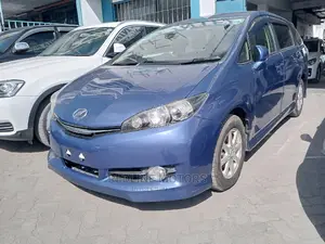 Toyota Wish 2016 Blue